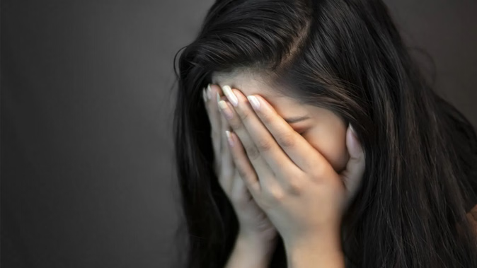 झांसी: मछली कारोबारी के पुत्र ने विवाहिता से दुष्कर्म का वीडियो पति को भेजा, मामला दर्ज कर तलाश में जुटी पुलिस