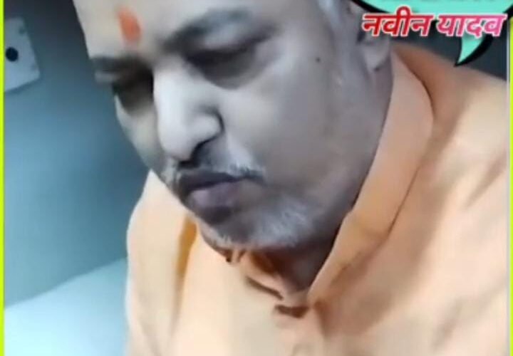 टिकट मांगा तो ‘नेतागिरी’ शुरू! एसी कोच में बिना टिकट सफर का वीडियो वायरल, भाजपा नेता पर टीटीई को धमकाने के आरोप  ‘22 साल से भाजपा में हूं, सांसद-विधायकों से उठना-बैठना है’—वायरल वीडियो में कथित नेता का दावा; टीटीई से बहस का वीडियो सोशल मीडिया पर मचा रहा हड़कंप