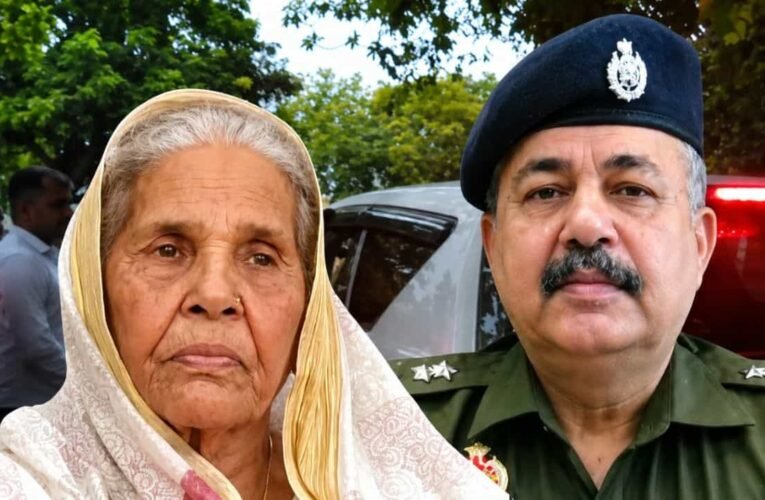 आईपीएस की मां भी सुरक्षित नहीं! अंबेडकरनगर में बुजुर्ग की संदिग्ध हत्या ने सरकार की कानून-व्यवस्था पर उठाए सवाल 94 वर्षीय इंद्रावती की हत्या की आशंका, जेवर गायब; आखिर प्रदेश में आम नागरिक की सुरक्षा की जिम्मेदारी किसकी? जब आईपीएस अधिकारी की मां के घर में घुसकर वारदात का शक, तो प्रदेश की सुरक्षा व्यवस्था पर सवाल उठना लाजिमी